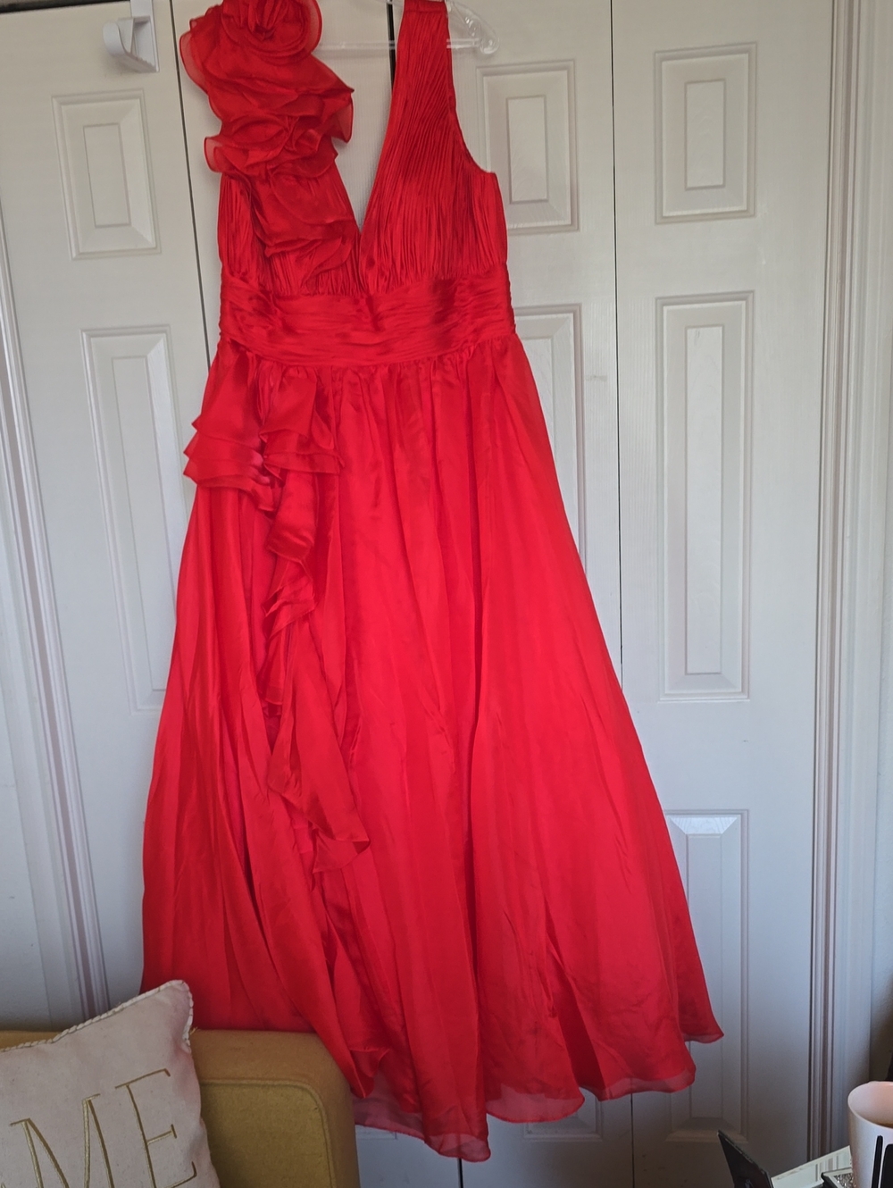 Mac Duggal Red One-Shoulder Ruffle Evening Gown